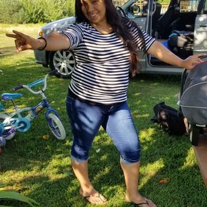 Meet your Posher, Yadi